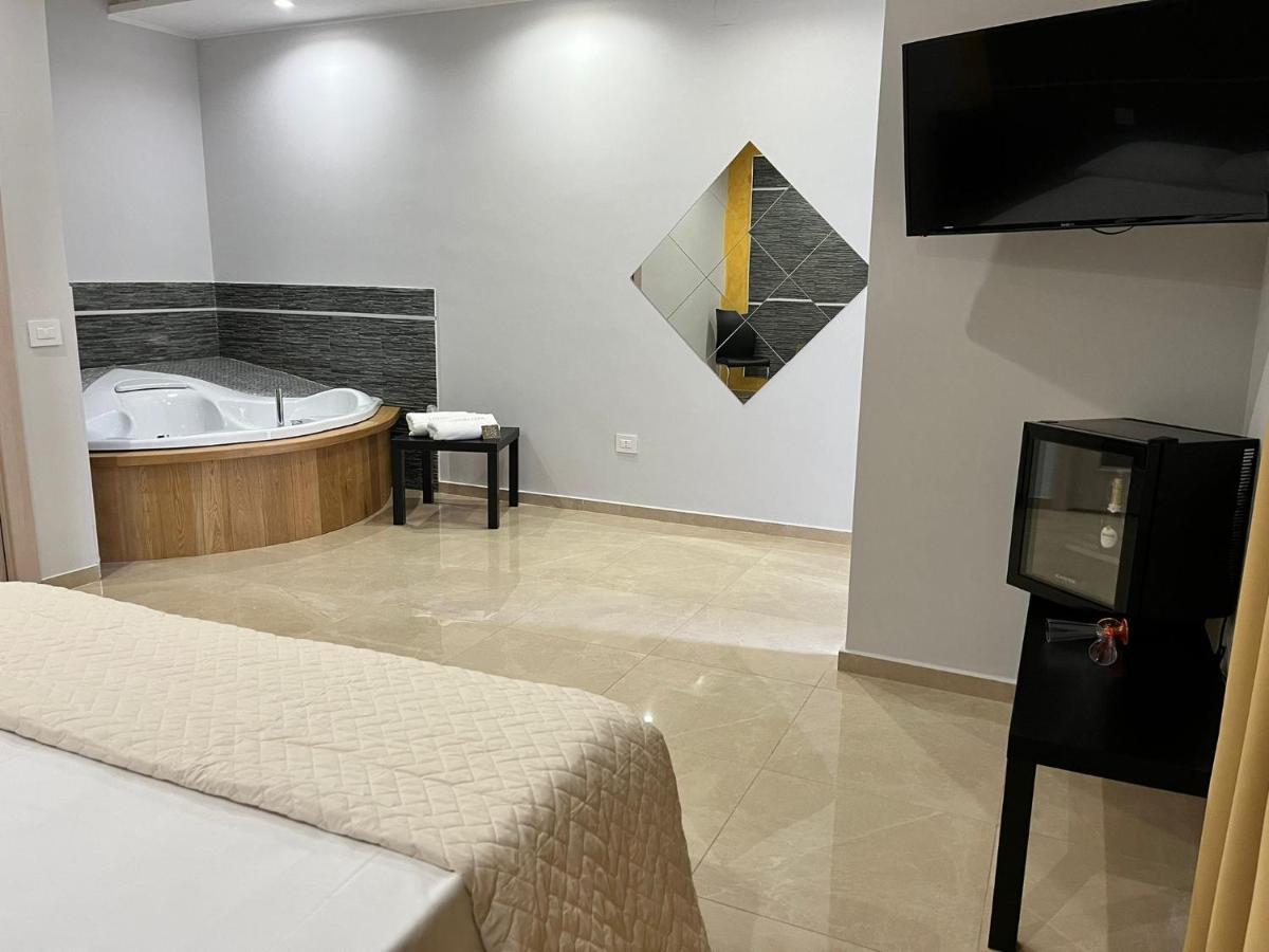Agri-Resort Luxury Farm Мариляно Екстериор снимка